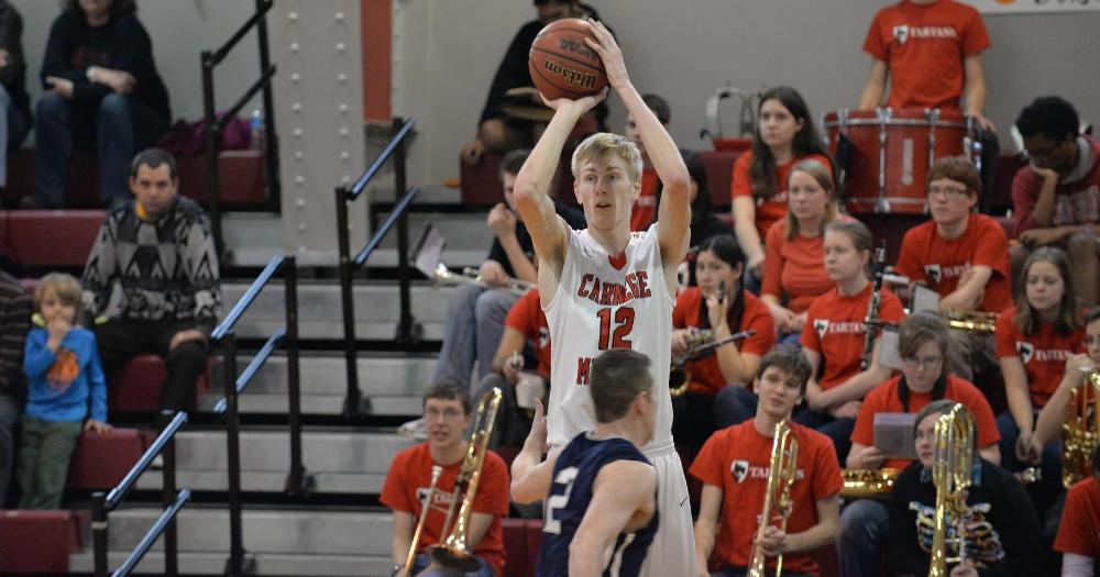 Serbin Records 16th Double-Double in Setback to Case Western Reserve