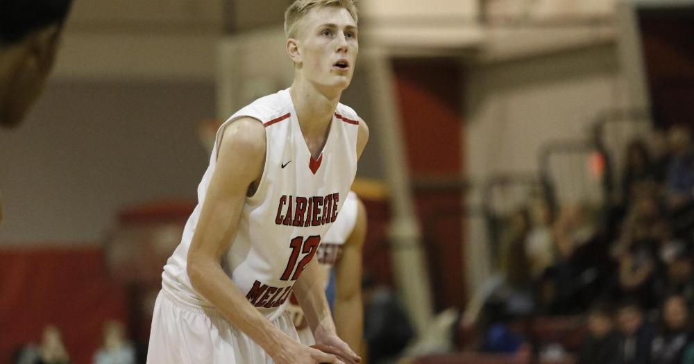 Serbin Becomes 19th Tartan to Reach 1,000 Points as Men&rsquo;s Basketball Drops Contest at Washington U.