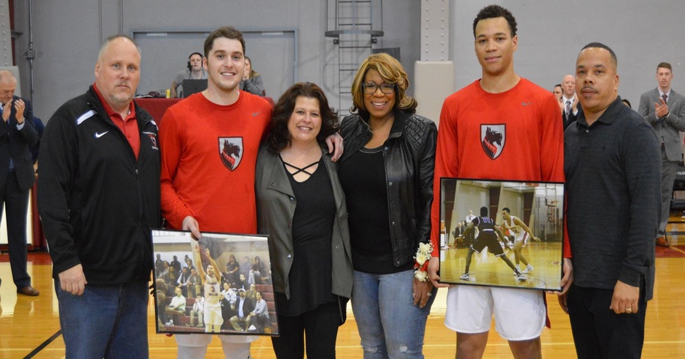 Tartans Send Seniors Off with a 72-63 Win Over Case Western Reserve