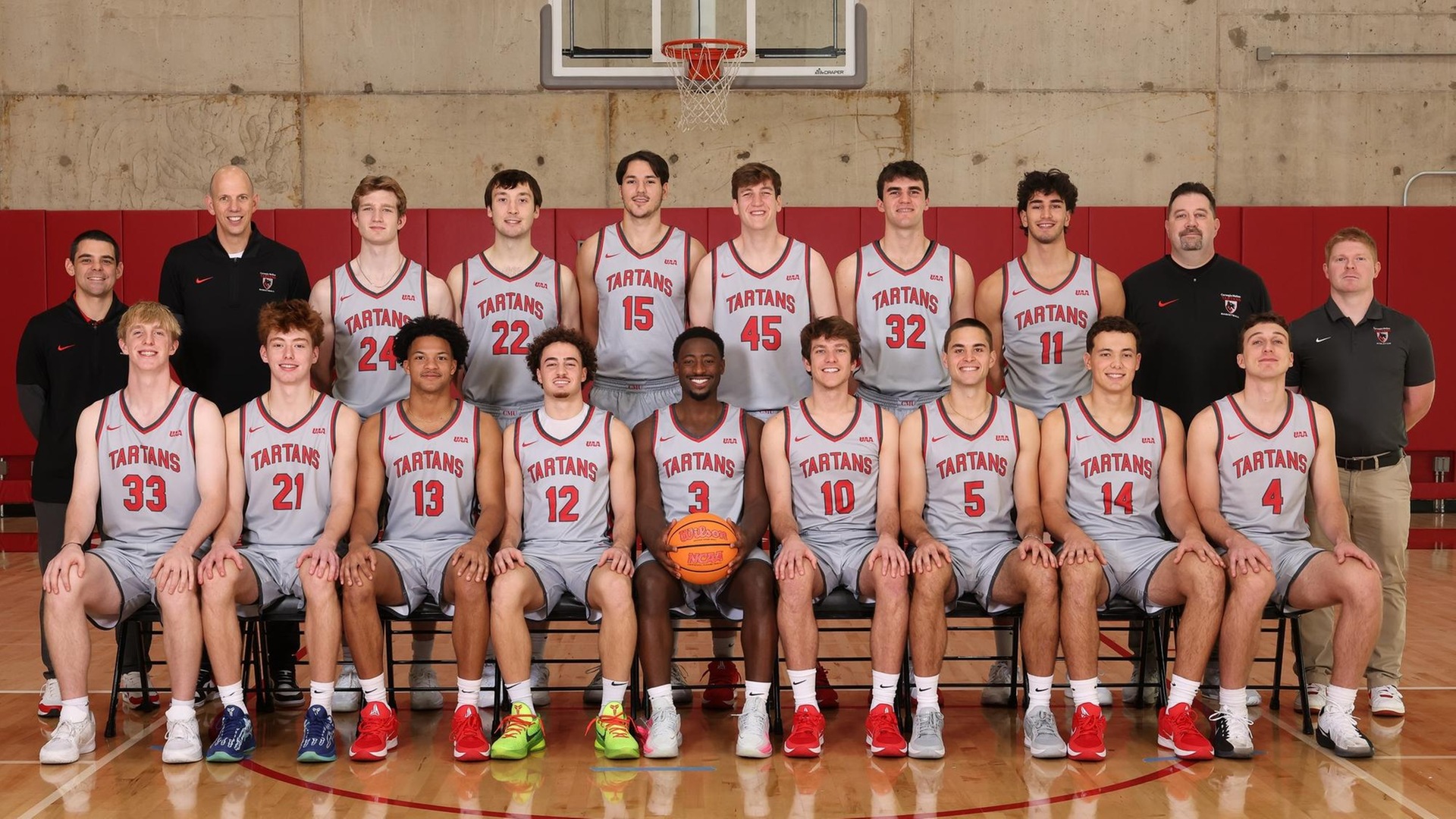 Men&rsquo;s Basketball Earns 14th Straight Team Academic Honors by NABC; Seven Individuals Honored