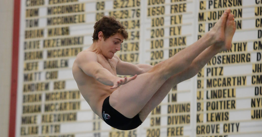 Tartan Men Place Fifth at UAA Championships; Bamforth UAA Diving Champion