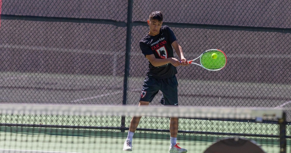 #15 Tartans Win Thriller Over Division I Saint Joseph's