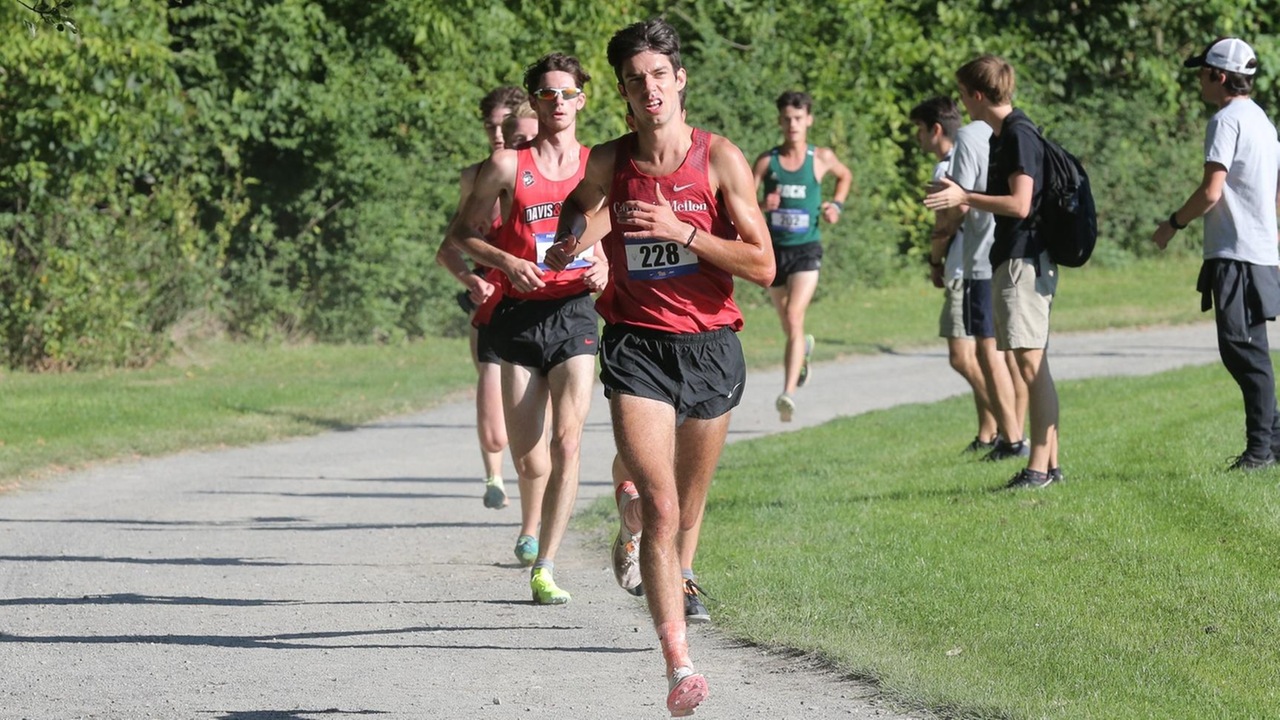 Tartans Win Annual Invite