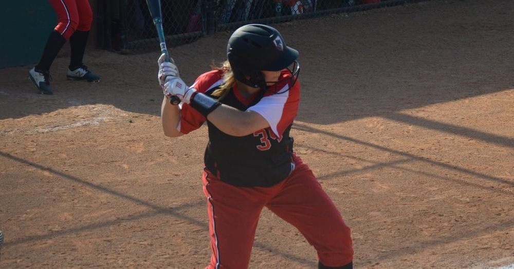 Tartans Drop a Pair to End Series with #20 Brandeis