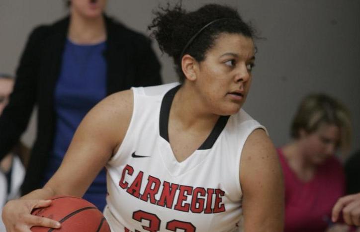 Tartans' Buzzer-Beater Attempt Falls Short in 71-68 Loss to Case