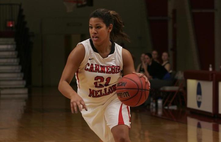 Tartans Upended by Chicago at Home