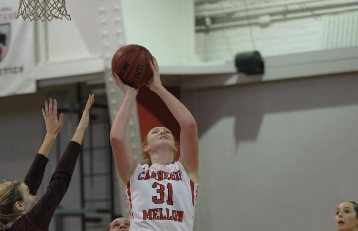 Murphy Sets Block Record in Setback at Brandeis