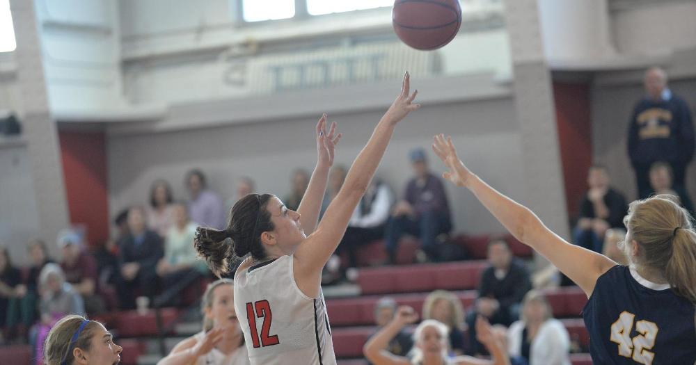 Women&rsquo;s Basketball Upsets #12 Rochester