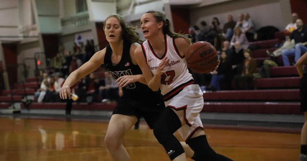 Fourth-Quarter Play by NYU Sinks Tartans at Home